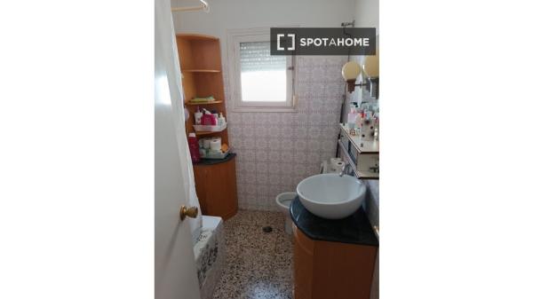 Apartamento de 2 dormitorios en El Campello, Alicante