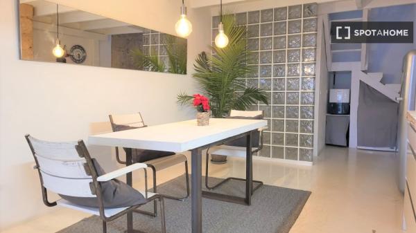 Estudio en alquiler en Marqués de la Fontsanta, Palma