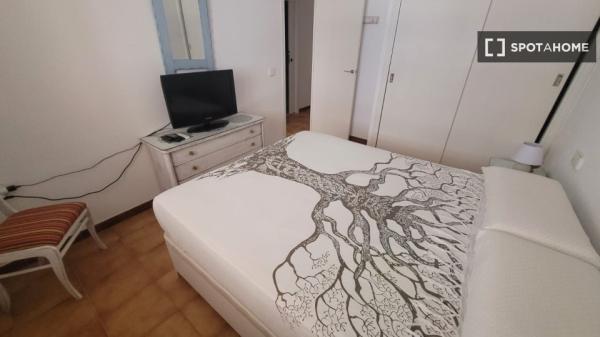 Apartamento de 2 dormitorios en alquiler en Calp