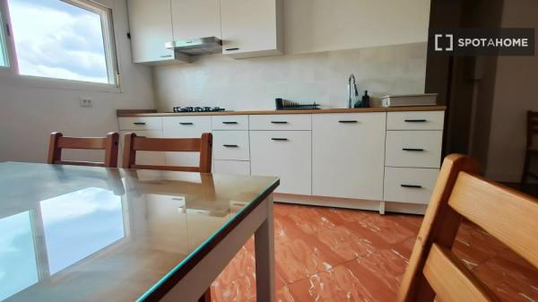 Zimmer in einer 6-Zimmer-WG zu vermieten, Manacor