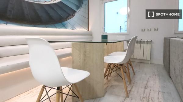 Apartamento de 2 habitaciones en alquiler en Salamanca, España