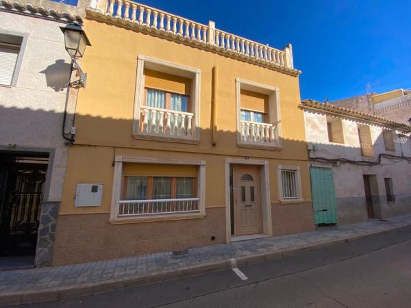 Chalet en calle de Colón
