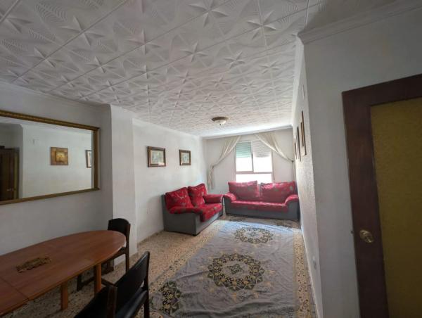 Piso en CL Cristobal Amoro, 107