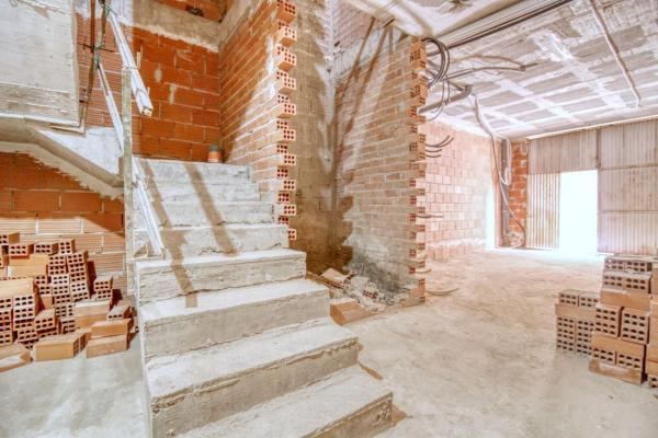 Casa independiente en calle Maestro Salvador