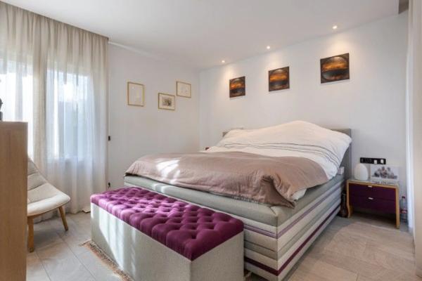 Casa independiente en Av Daya Nueva, 7