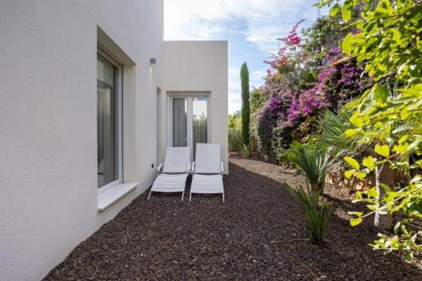 Casa independiente en Av Daya Nueva, 7