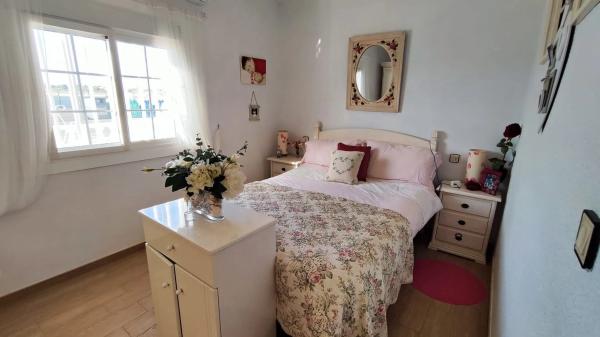 Casa independiente en calle Albardín