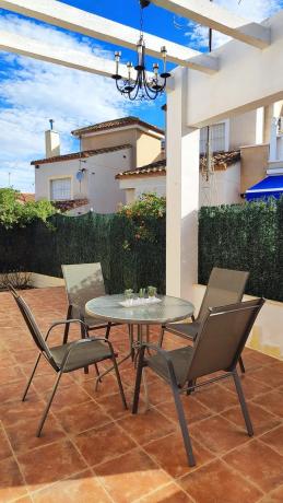 Casa independiente en calle Albardín