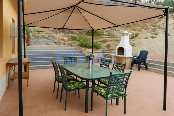 Casa independiente en calle Federico García Lorca