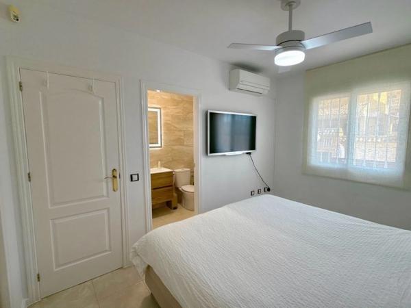 Casa independiente en calle Bosnia