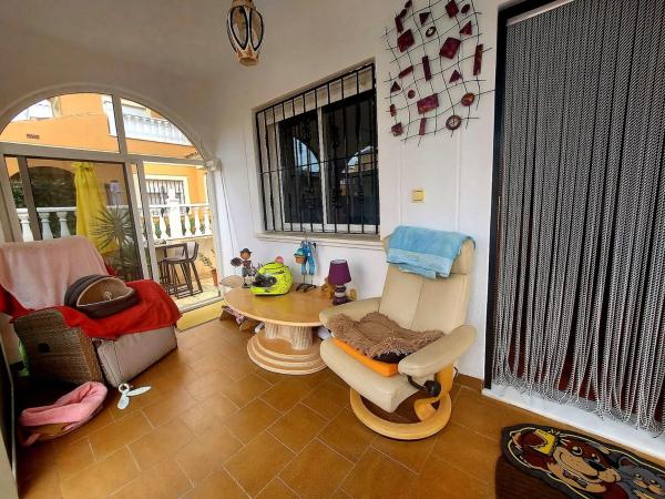 Chalet en calle Luxemburgo, 13