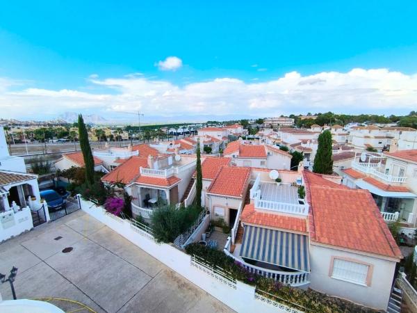 Chalet en avenida Constitución, 31