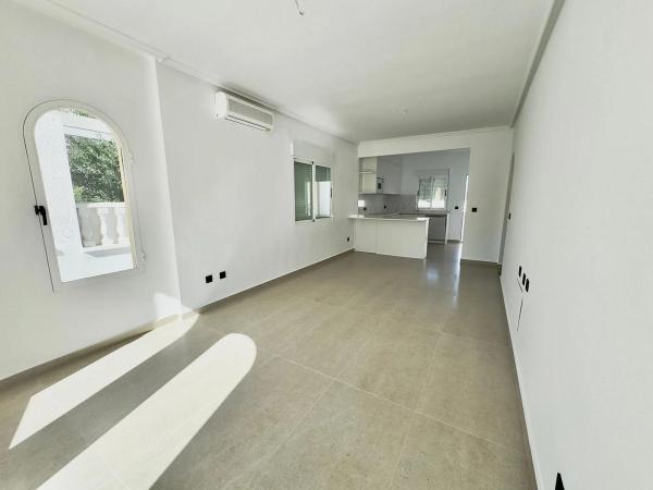 Chalet adosado en calle Eslovaquia