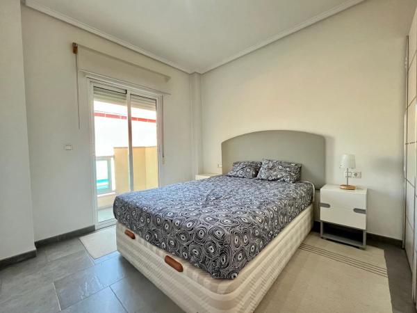 Piso en calle Manuel Follana, 2