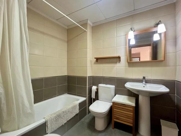 Piso en calle Manuel Follana, 2