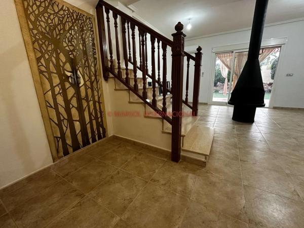 Casa independiente en calle Número 10