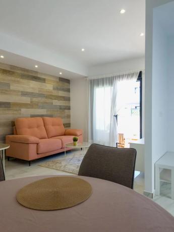 Casa independiente en calle Benito Pérez Galdós, 33