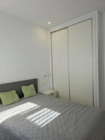 Casa independiente en calle Benito Pérez Galdós, 33