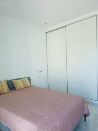 Casa independiente en calle Benito Pérez Galdós, 33