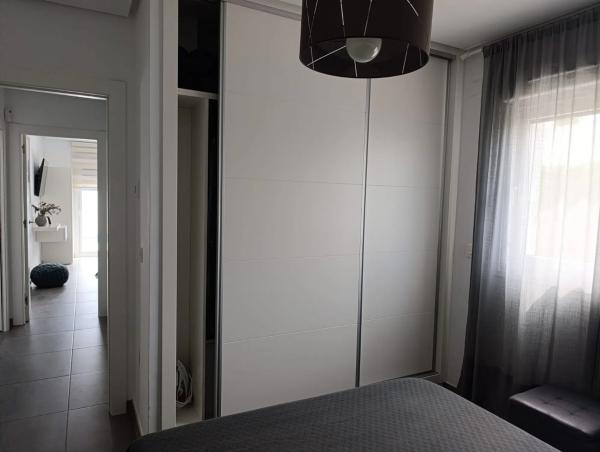 Casa independiente en C. Jacinto Benavente