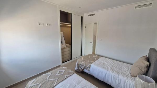 Chalet adosado en plaza Constitución