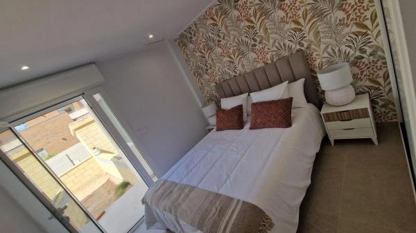 Chalet adosado en plaza Constitución