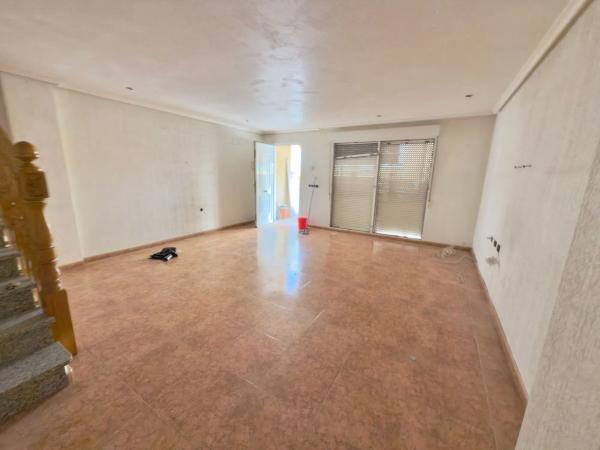 Dúplex en camino Gómez Mompean, 12