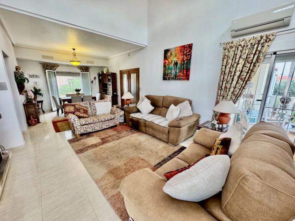 Chalet en camino de la Torre los Pavos, 32