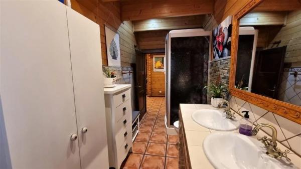 Casa independiente en camino Arroba de Hornos