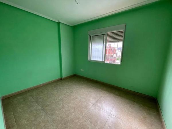 Chalet adosado en calle Alcalde Francisco Ramón Rocamora