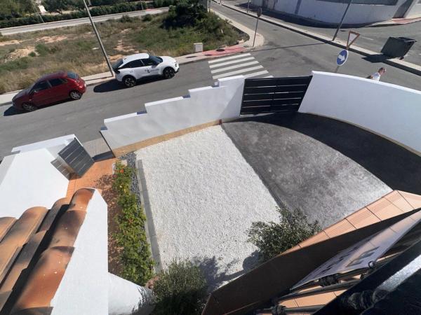 Chalet adosado en plaza Sector s 9, 59