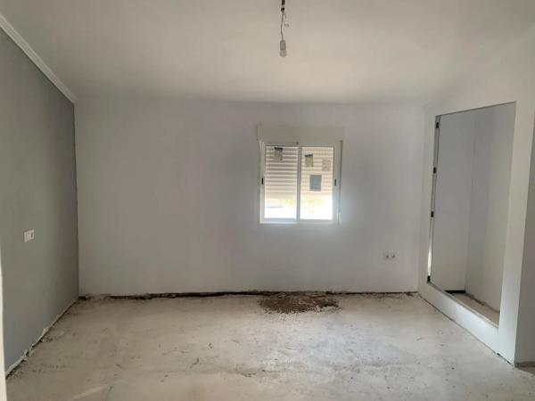 Casa independiente en Partida Llobregales