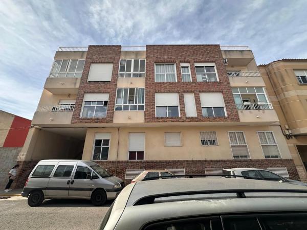 Piso en CL Reverendo Gil Guillen, 52