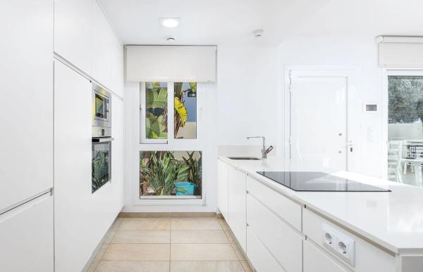 Casa independiente en avenida l'Oliveró