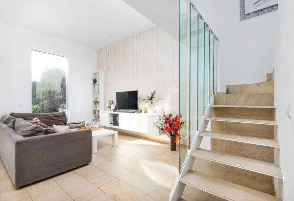 Casa independiente en avenida l'Oliveró