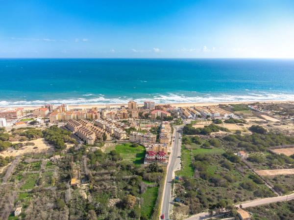 Casa independiente en avenida l'Oliveró