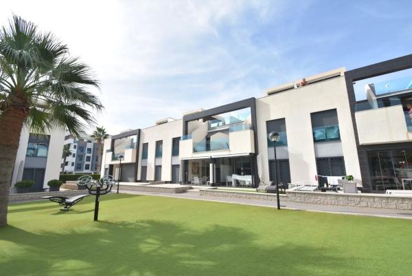 Piso en Urbanizaciones