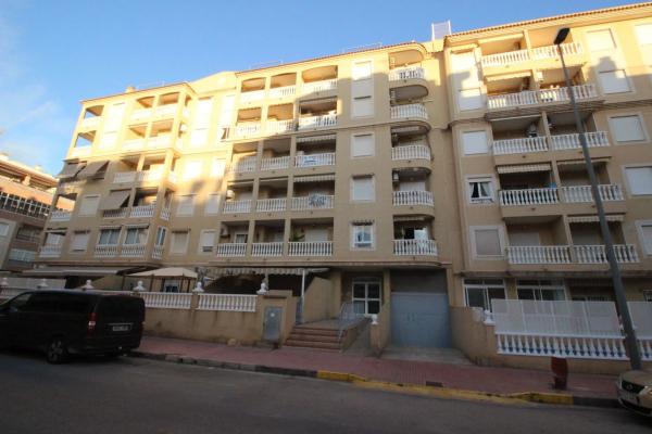 Piso en calle Sanchis Guarner, 9