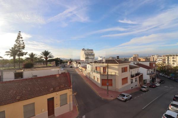 Piso en calle Madrid, 1