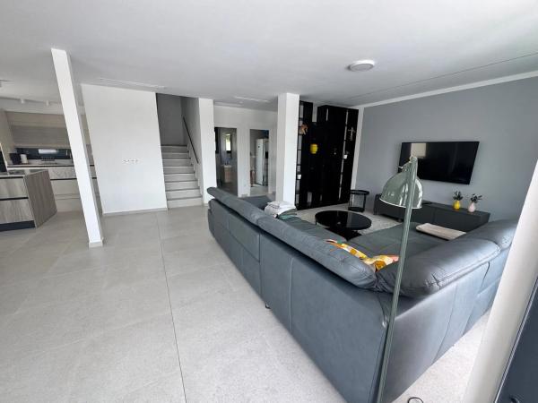 Casa independiente en Urbanización Costa Bella, 50