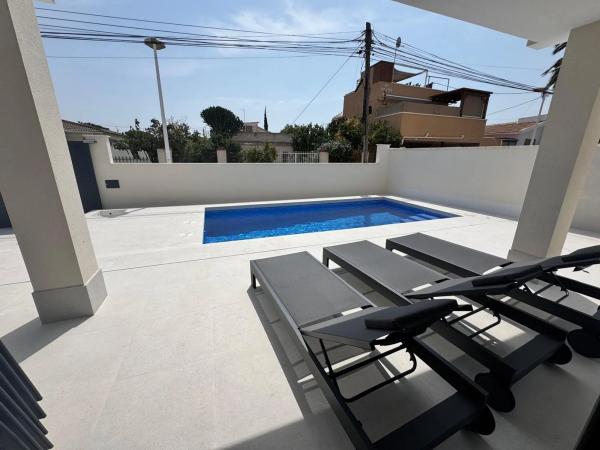 Casa independiente en Urbanización Costa Bella, 50