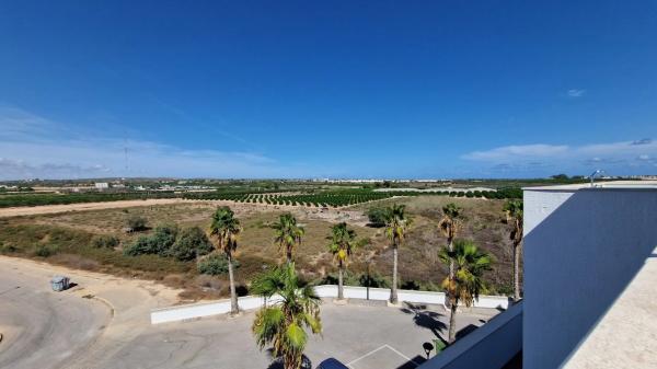 Piso en calle del Cantaueso