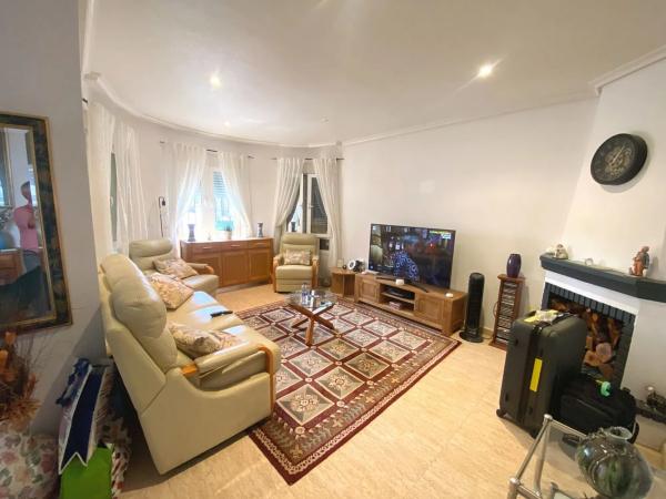 Casa independiente en avenida Joaquín Chapaprieta