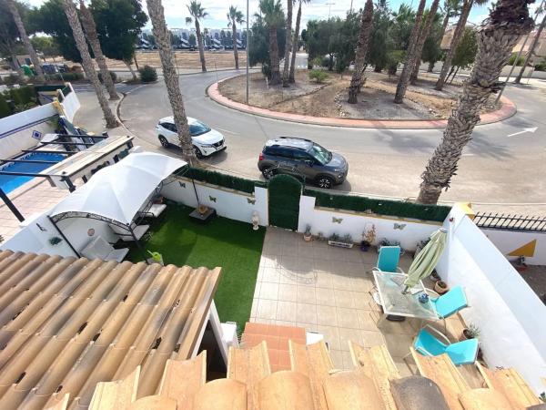 Casa independiente en avenida Joaquín Chapaprieta