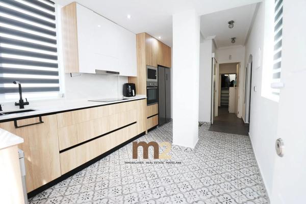 Chalet adosado en avenida l'Herba Bona