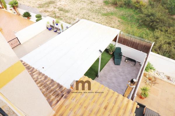 Chalet adosado en avenida l'Herba Bona