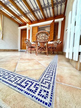 Casa independiente en calle Italia