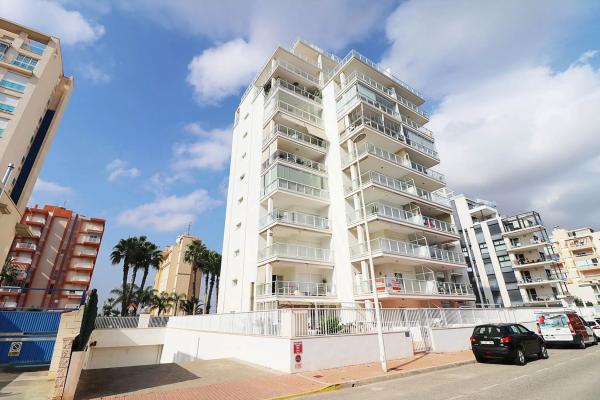 Piso en calle Alcalde Rosalino Pérez Hde