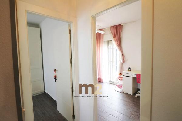 Chalet adosado en avenida l'Herba Bona