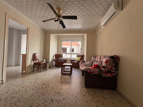 Piso en calle Vicente Ramos